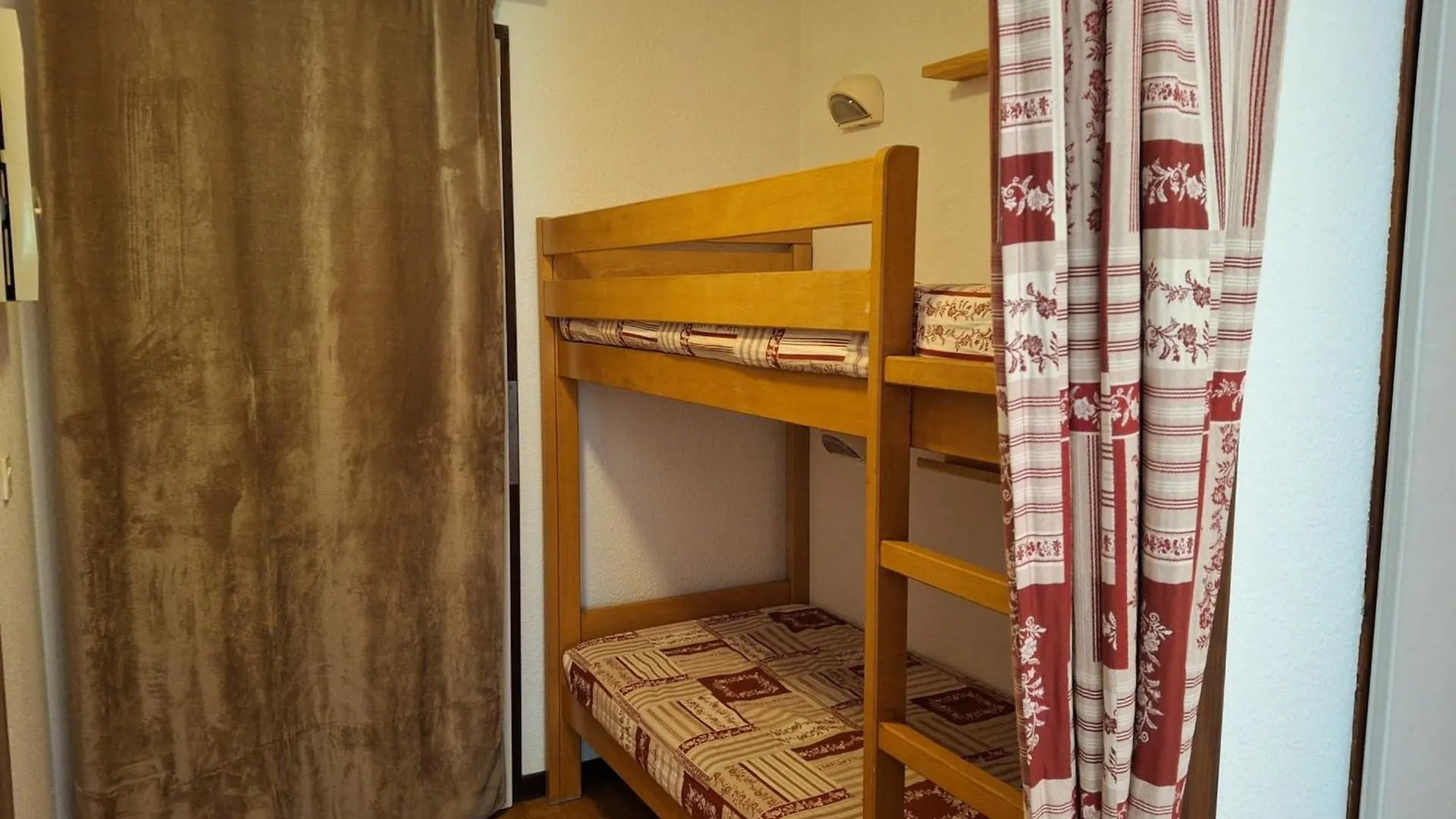 Appartement Studio Brides-les-Bains, 1 pièce, 4 personnes - FR-1-512-178